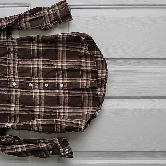 Basic Editions Boy's Button Up Long Sleeve Shirt - Picture 2 of 10